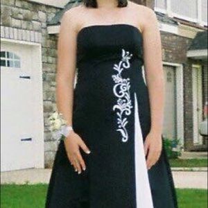 Gorgeous Prom Dress